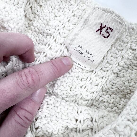 Far Away From Close anthropologie cream knit tunic XS - Picture 4 of 9